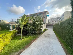 4chbre Villa dans Mona Immobilier, Cocody à Louer