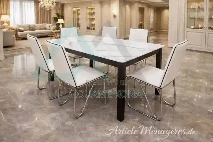 Table À Manger