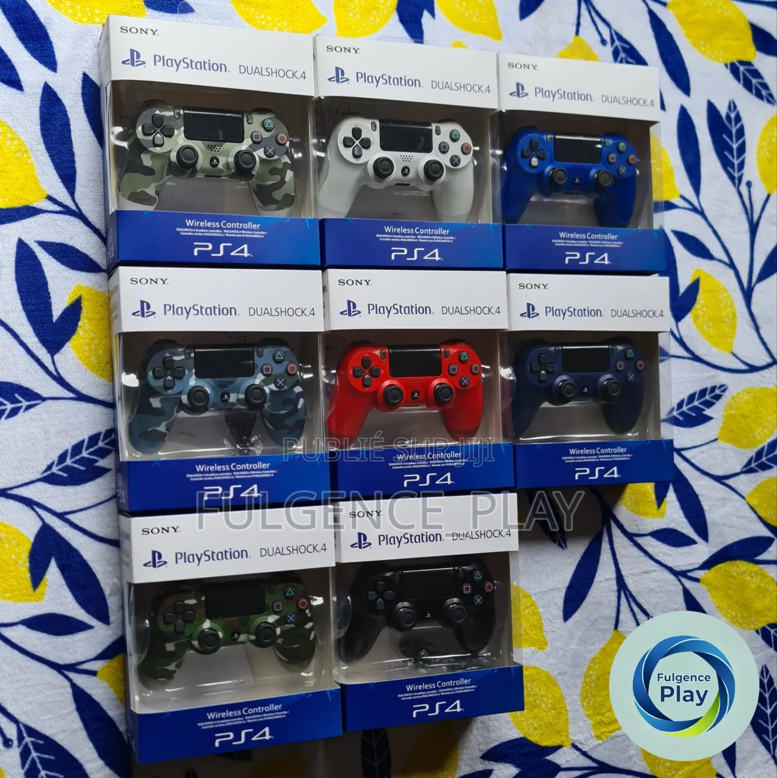 Manette PS4 Nouvelle Dans Carton