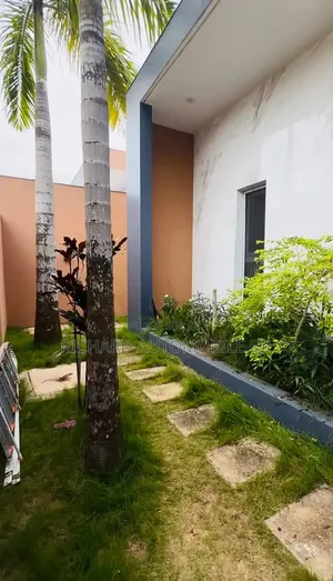 Meublé 3chbre Maison dans 2 Maisons Basse, Jacqueville à Vendre
