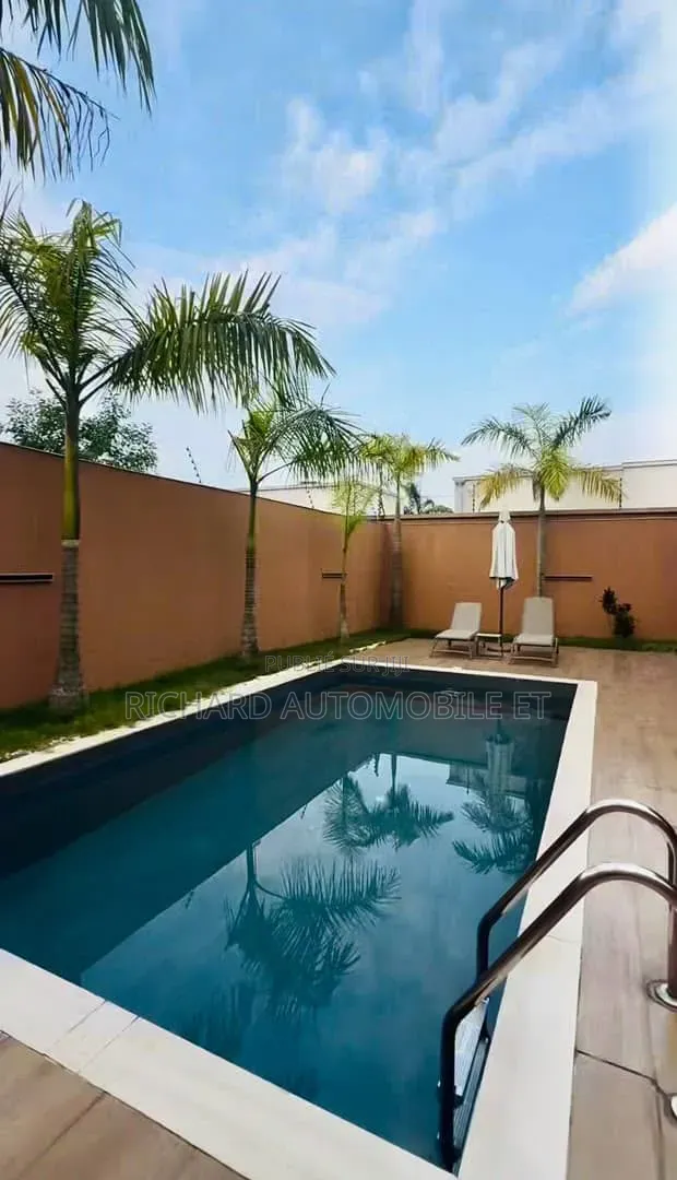 Meublé 3chbre Maison dans 2 Maisons Basse, Jacqueville à Vendre