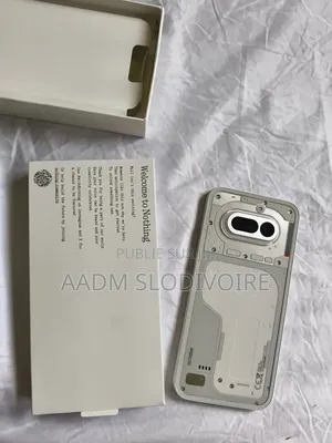 Nouveau Nothing Phone 4a 256 GB Blanc