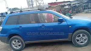 Mitsubishi Outlander 2004 Bleu