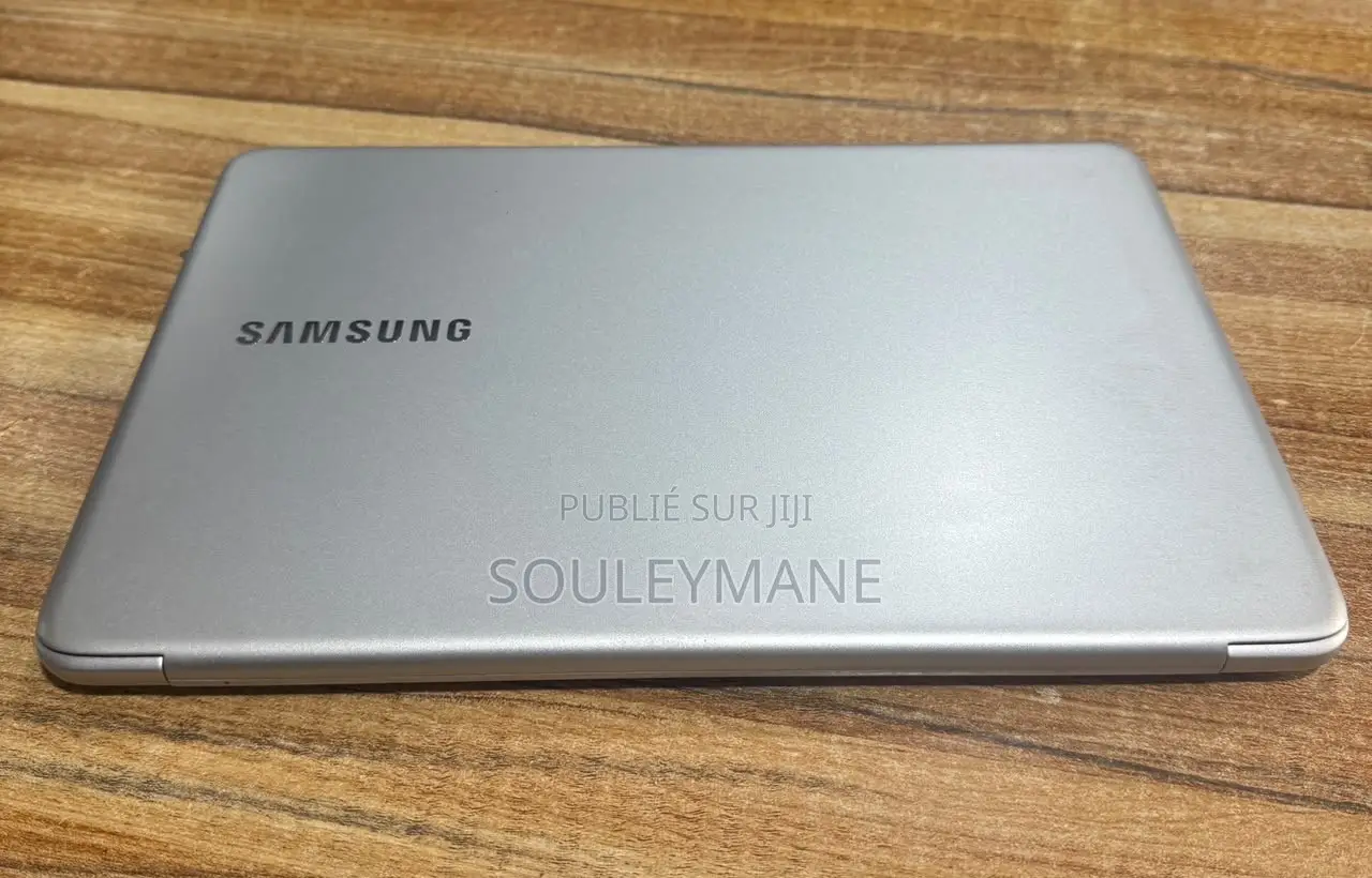 Ordinateur portable Samsung NP300E4V 16GB Intel Core i7 SSD 256GB