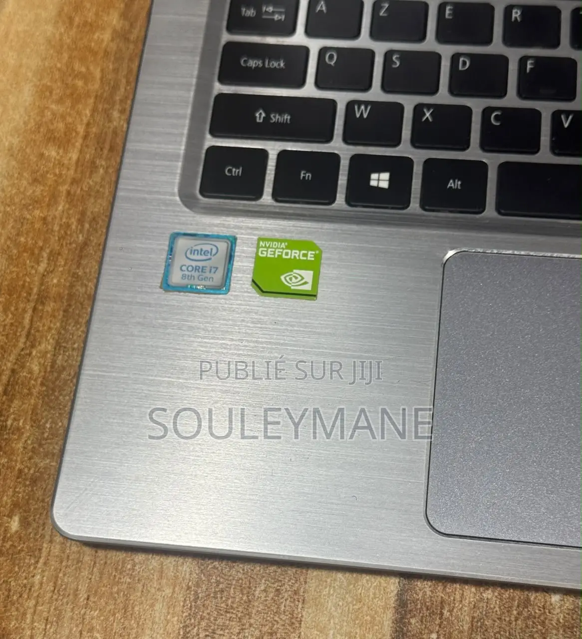 Ordinateur portable Acer Swift 14 8GB Intel Core i7 SSD 256GB