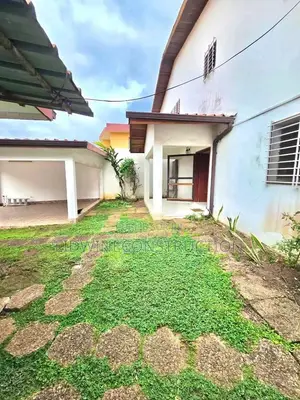 4chbre Duplex dans Cocody à Louer