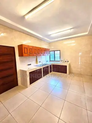 4chbre Duplex dans Cocody à Louer