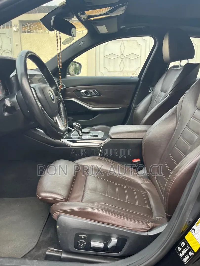 BMW 330i 2021 Noir