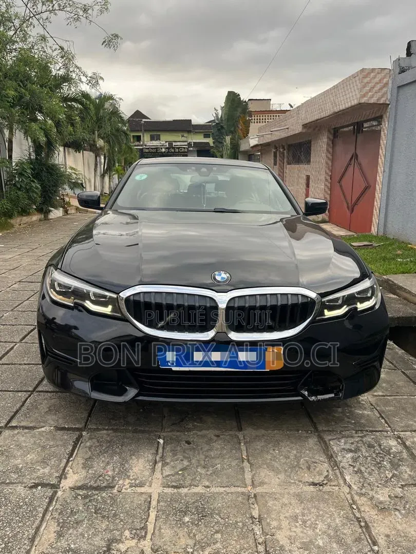 BMW 330i 2021 Noir
