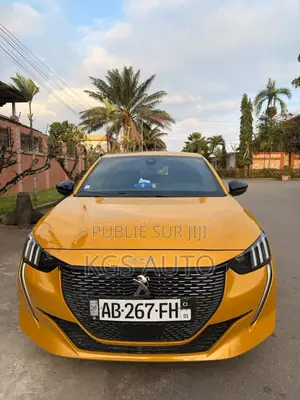 Peugeot 208 2021 Jaune
