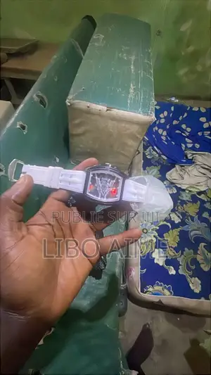 Montre Squelettiques De Luxe