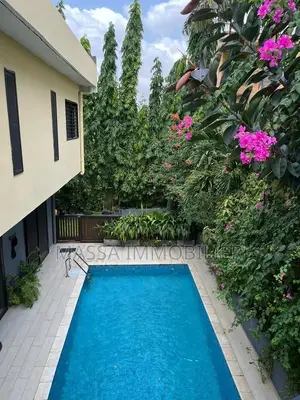 4chbre Duplex dans Massa Immobilier, Cocody à Louer