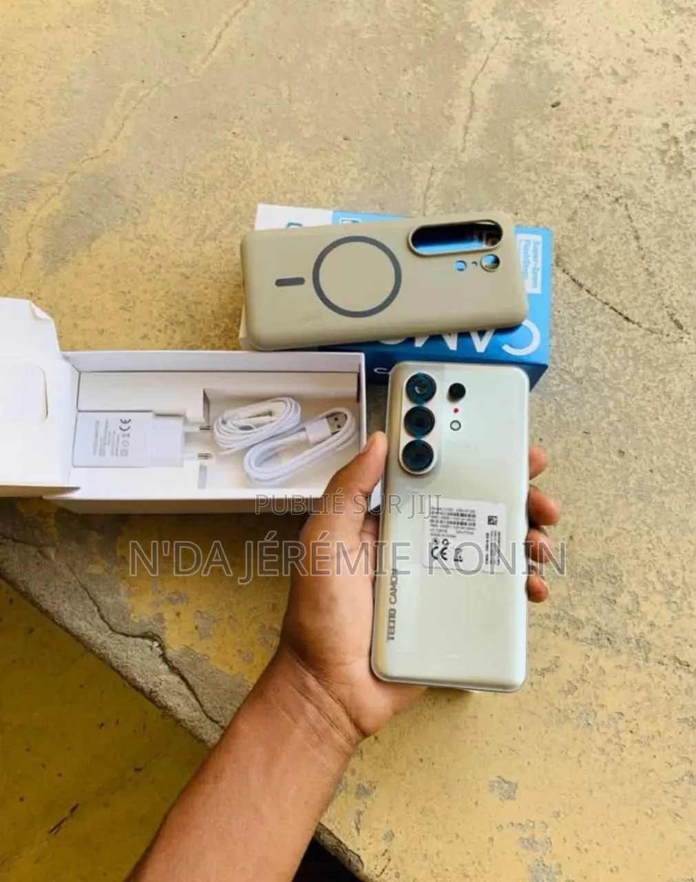 Nouveau Tecno Camon 50 Pro 256 GB Blanc
