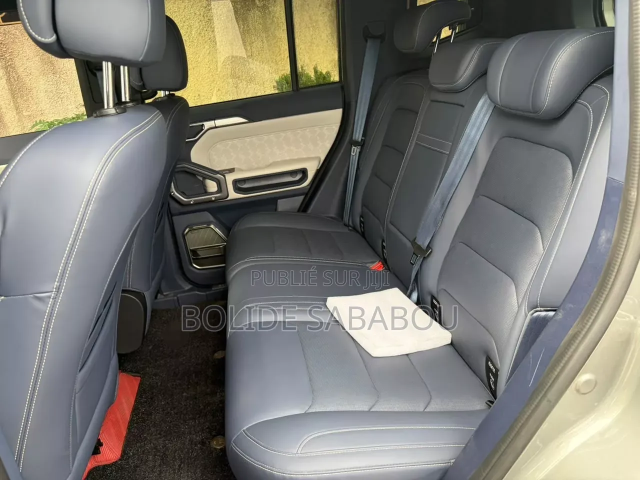 Nouveau Mitsubishi L200 2025 Gris