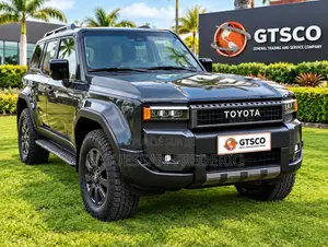 Nouveau Toyota Land Cruiser Prado 2026 Noir