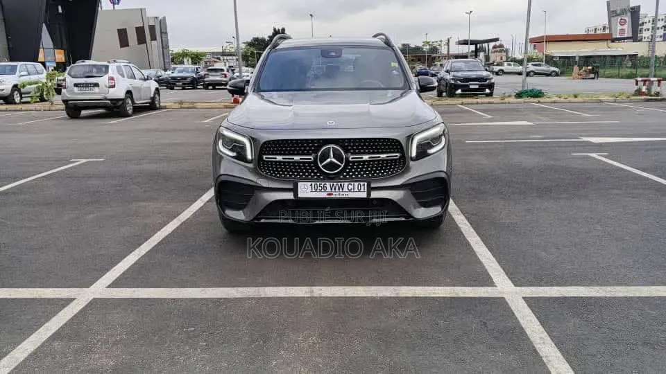 Mercedes-Benz GLB-Class GLB 200 2022 Gris