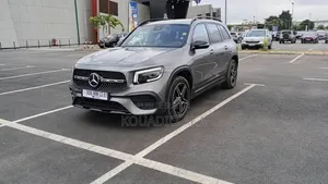 Mercedes-Benz GLB-Class GLB 200 2022 Gris