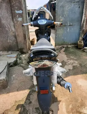 Nouveau KTM Duke 125 2026 Gris