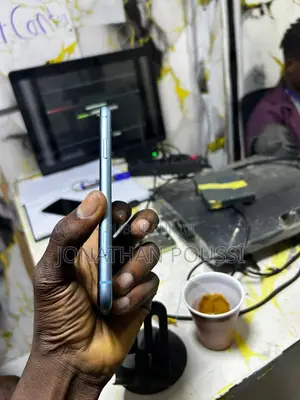 Nouveau Pomme iPhone XR 64 GB Bleu