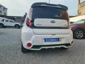 Kia Âme Hatchback 2017 Blanc