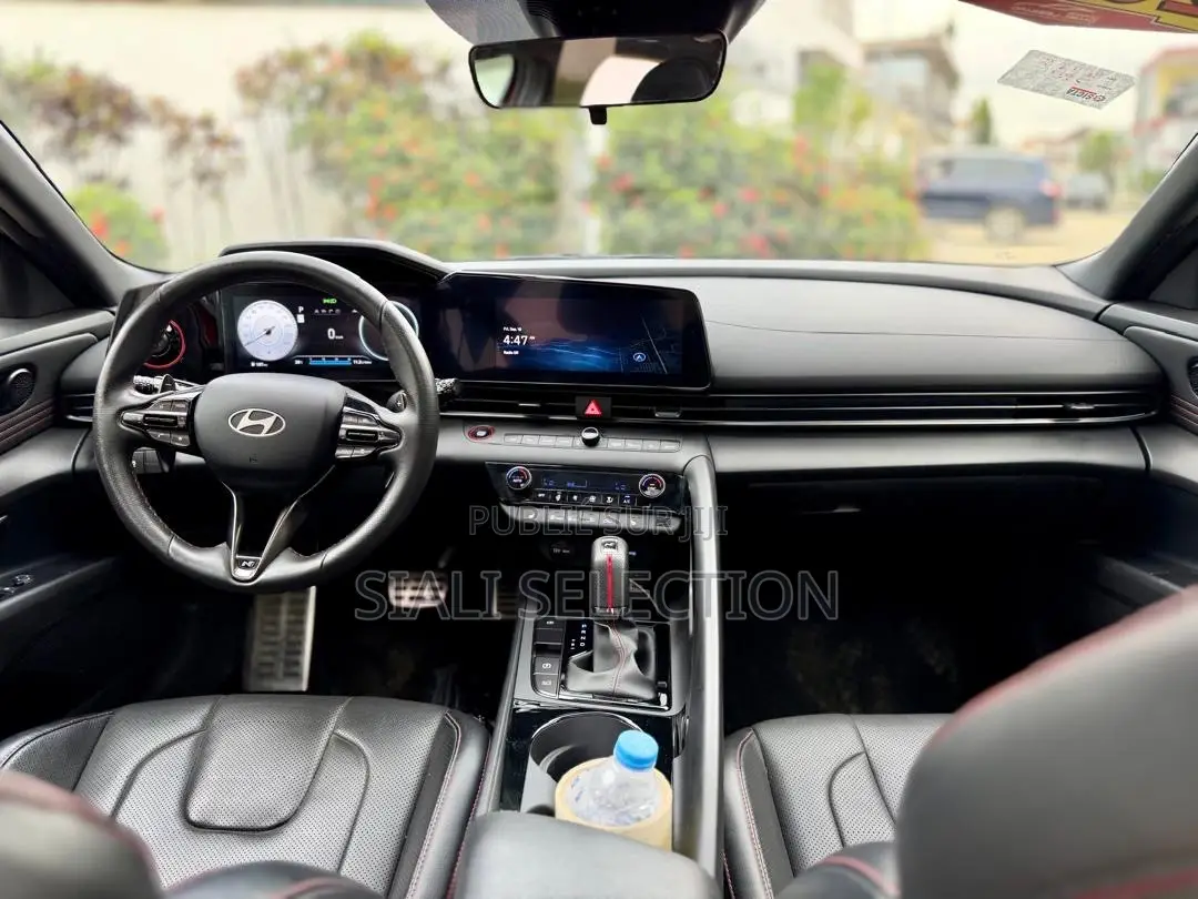 Hyundai Elantra 2026 Rouge