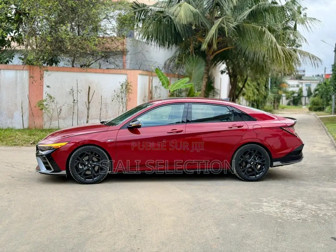 Hyundai Elantra 2026 Rouge