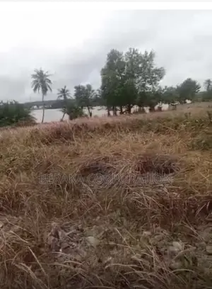  À VENDRE — TERRAIN PIED DANS L’EAU   Bingerville – Brébo  Supe