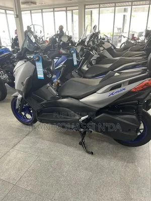Nouveau Yamaha YBR 2023 Bleu