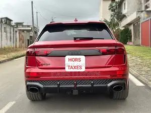 Nouveau Audi RS Q8 performance SUV AWD 2026 Rouge