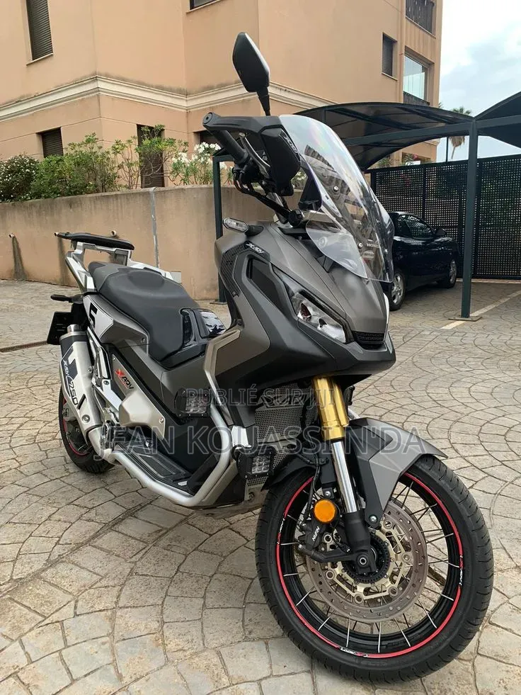 Nouveau Yamaha YBR 2023 Noir