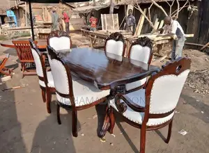 Table À Manger Plus 06 Chaises