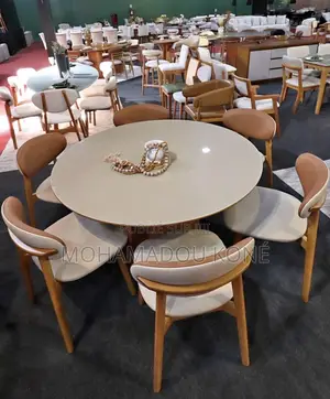 Belle Table À Manger Avec 6 Chaise