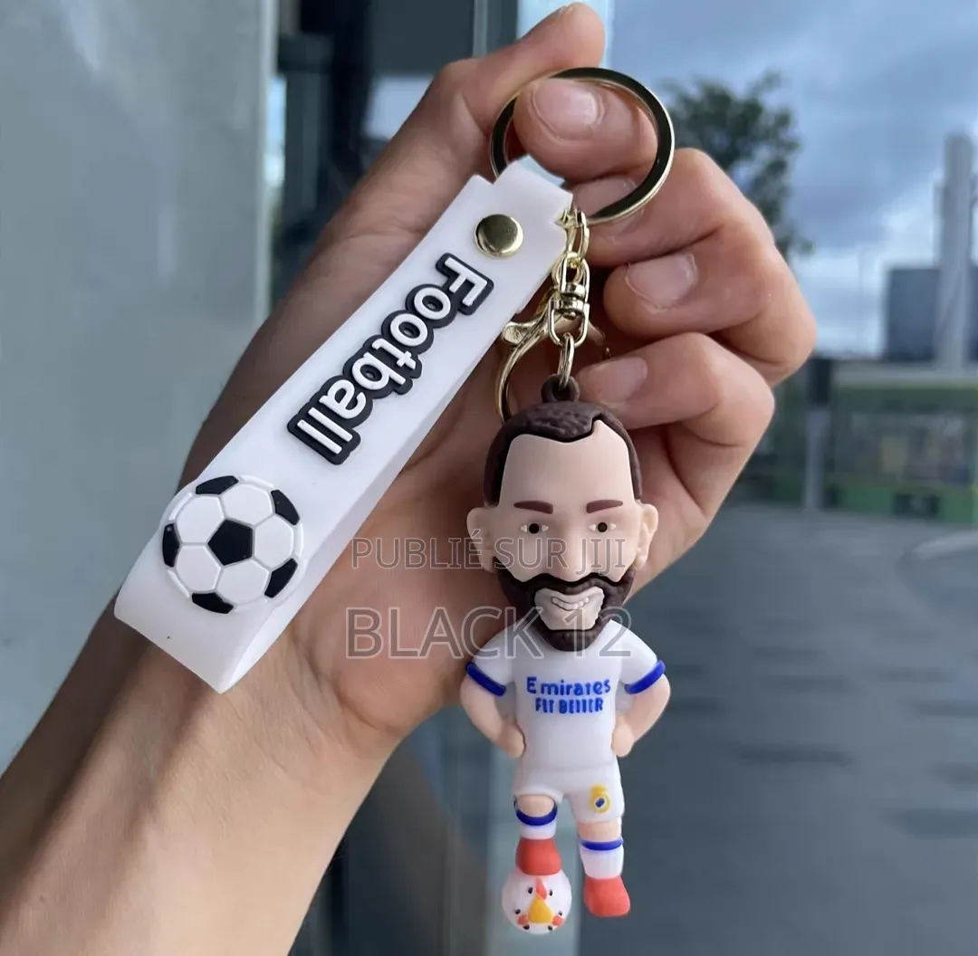 Porte-Clés Figurine Des Stars Du Football Mbappé Et Neymar