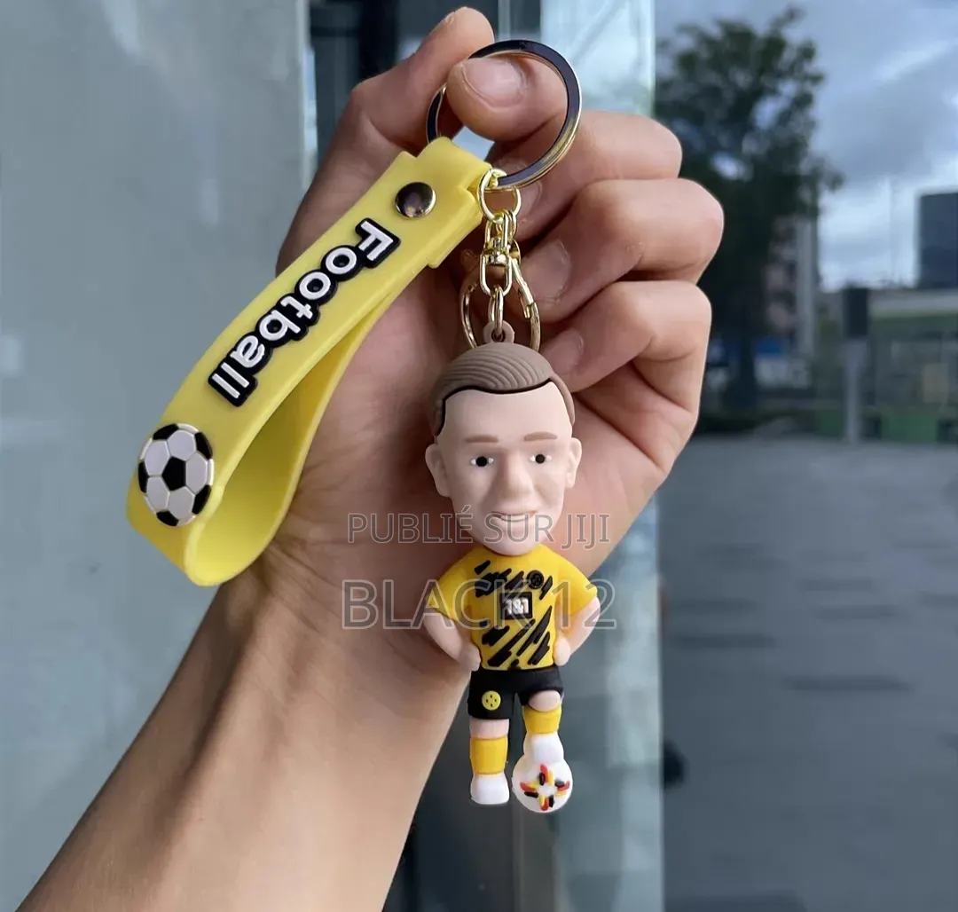 Porte-Clés Figurine Des Stars Du Football Mbappé Et Neymar