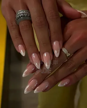 Faux Ongles French