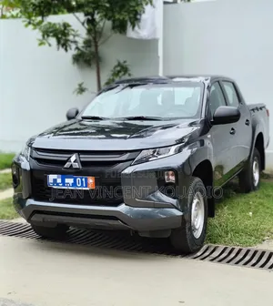 Mitsubishi L200 Double Cab 2.2 4WD 2021 Bourgogne