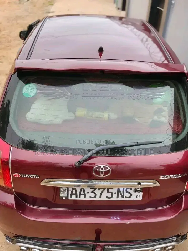 Toyota Corolla 1.4 D-4D 2005 Rouge