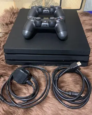 Ps4 Pro 1tb Édition Image Craqué 30 Jeux + 2 Manettes