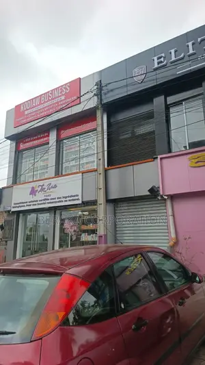 *VILLA À VENDRE – BOULEVARD LATRILLE* en Face Du Supermarché Auch