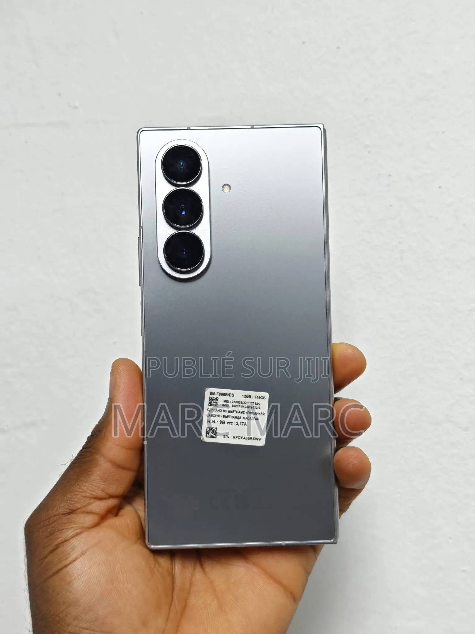 Samsung Z 16 GB Gris