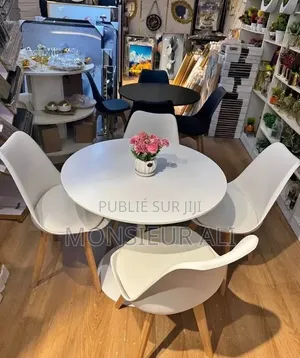 Table À Manger