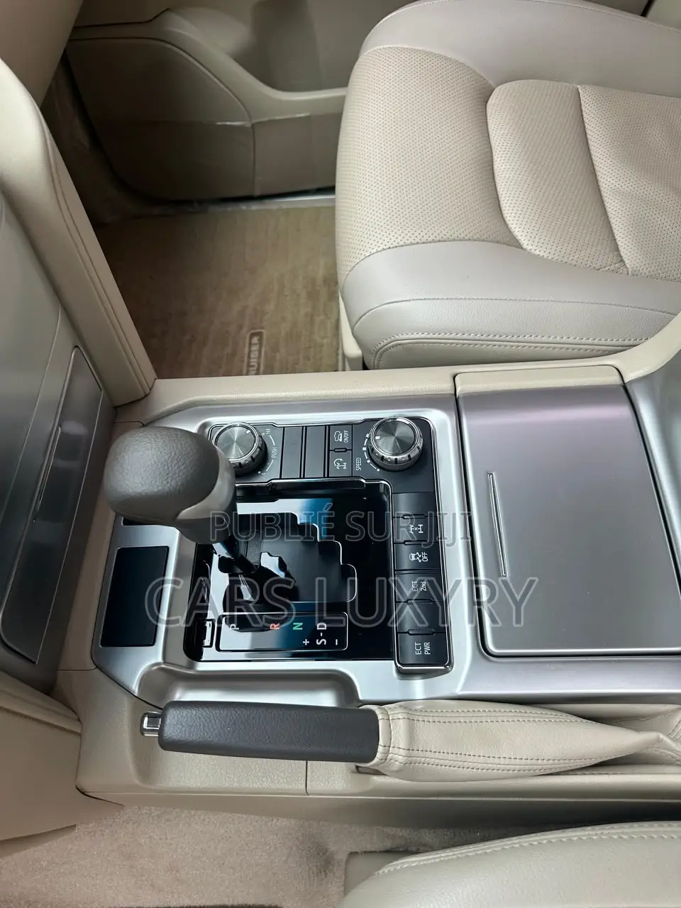 Toyota Land Cruiser 4.5 V8 VXR 2021 Noir
