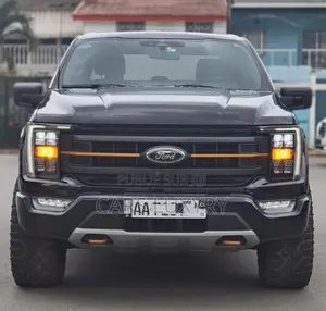 Ford F-150 Tremor 4WD SuperCrew 5.5' Box 2025 Noir