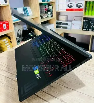 Nouveau HP EliteBook 840 G3 24GB Intel Core i5 eMMC 256GB