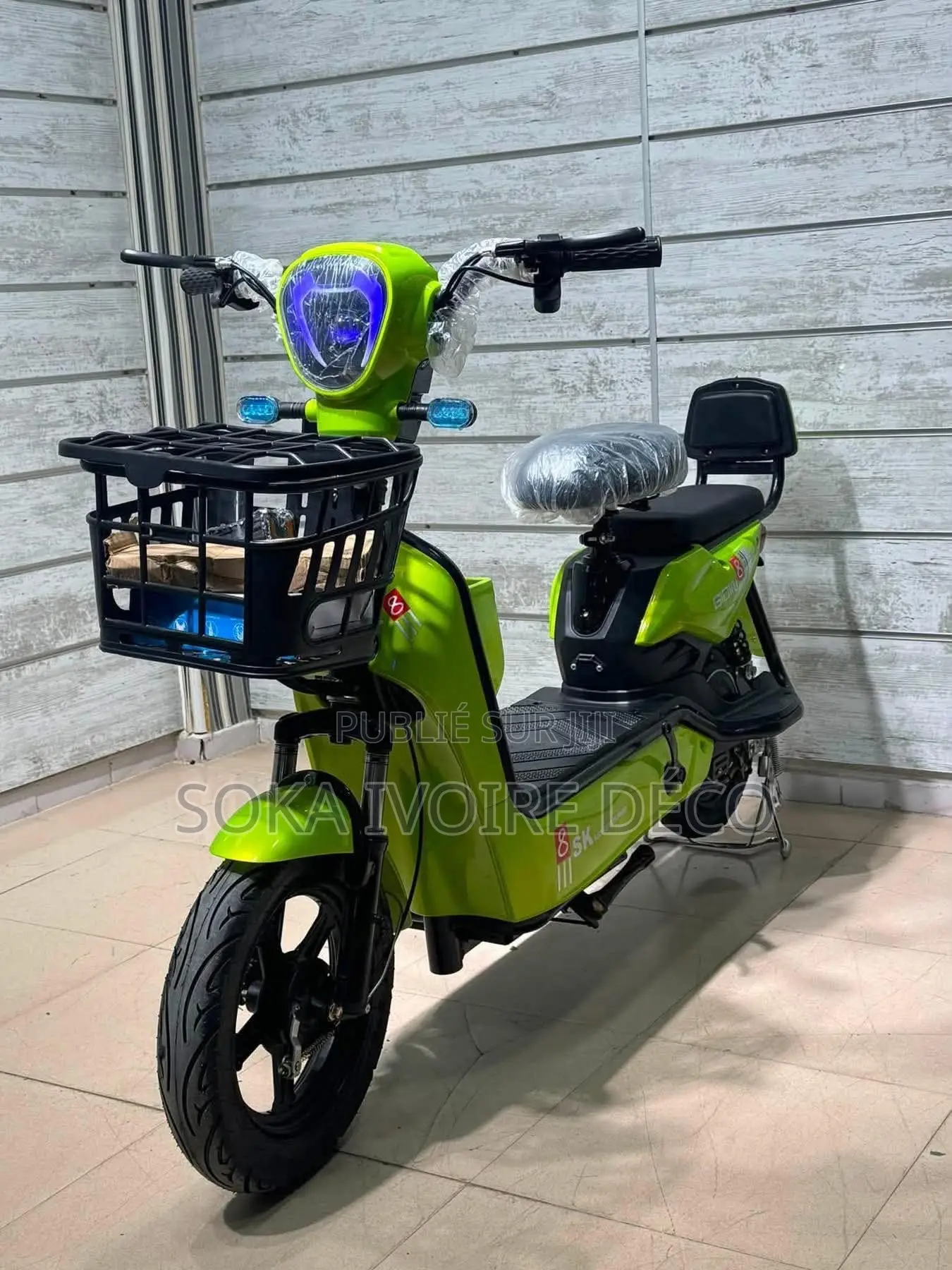 Nouveau TVS Apache 180 RTR 2026 Vert