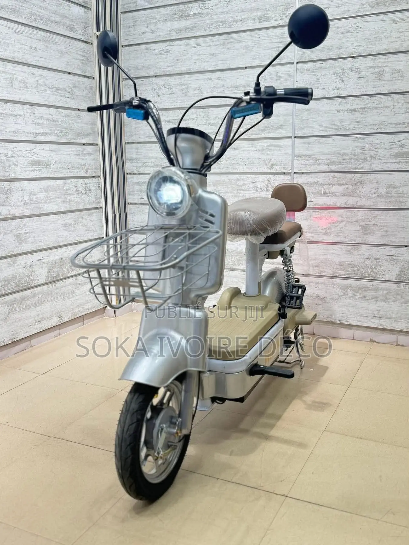 Nouveau TVS Apache 180 RTR 2026 Vert
