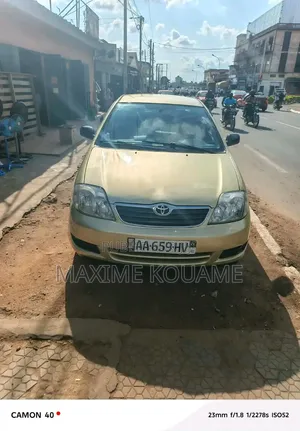 Toyota Corolla 2027 Beige