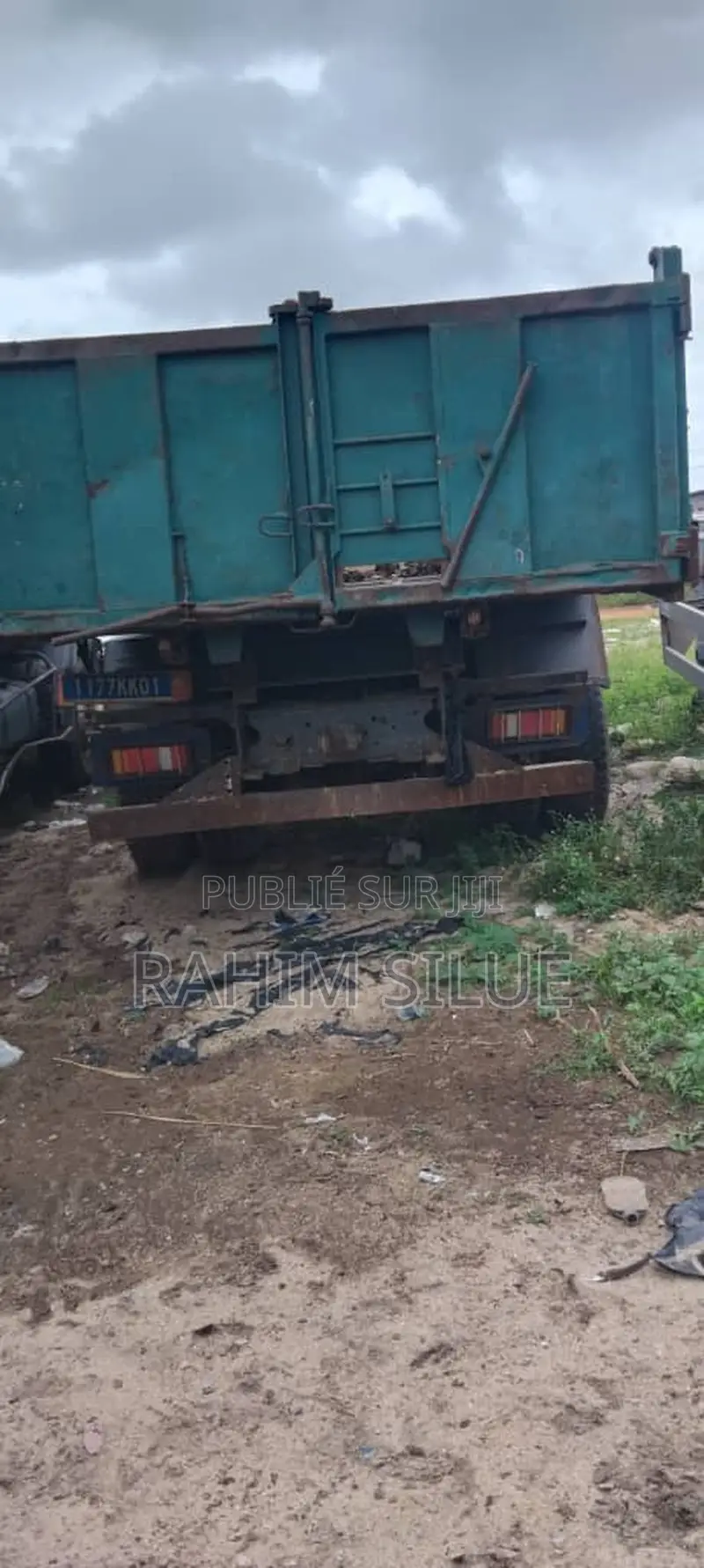 En Vente – Camion Renault Benne