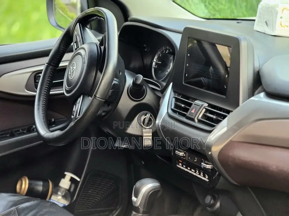 Toyota Starlet 2025 Blanc