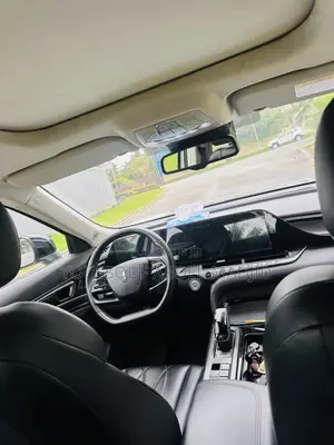 Location Voiture Avec Ou Sans Chauffeur